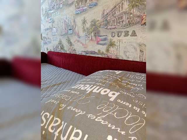 Live sex webcam photo for Anesteishen #272433277