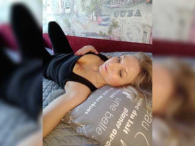 Live sex webcam photo for Anesteishen #272595431