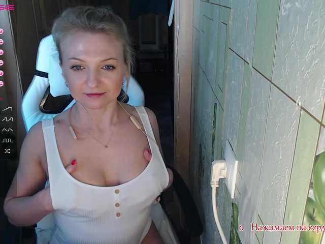 Live sex webcam photo for Anesteishen #272697013