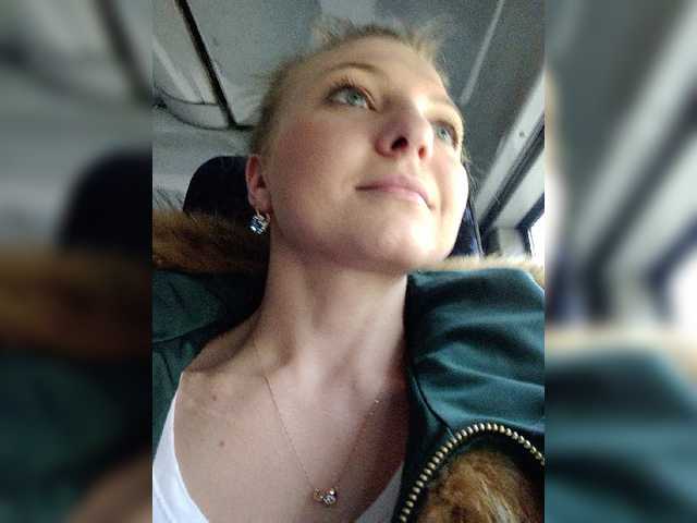 Live sex webcam photo for Anesteishen #272828163