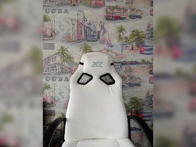 Live sex webcam photo for Anesteishen #272929441