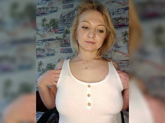 Live sex webcam photo for Anesteishen #272938905