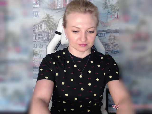 Live sex webcam photo for Anesteishen #273081834