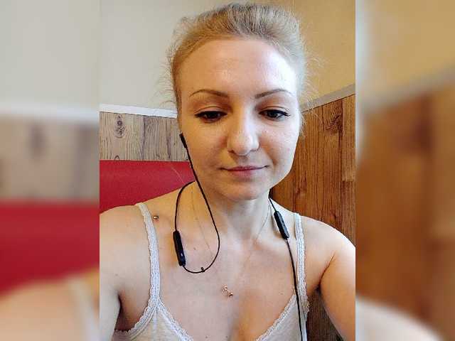 Live sex webcam photo for Anesteishen #273231179