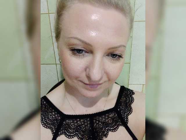 Live sex webcam photo for Anesteishen #273417163