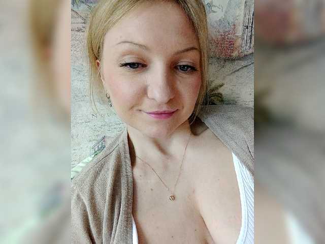 Live sex webcam photo for Anesteishen #273457133