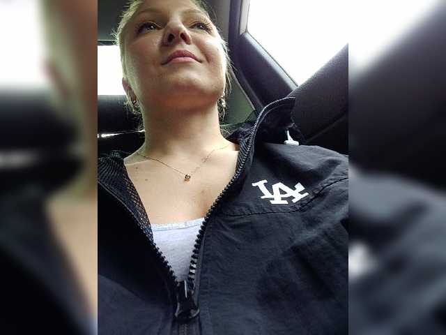 Live sex webcam photo for Anesteishen #273459719