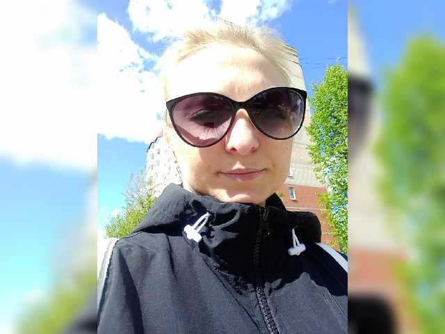 Live sex webcam photo for Anesteishen #273483483