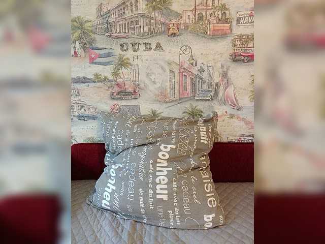 Live sex webcam photo for Anesteishen #273547219