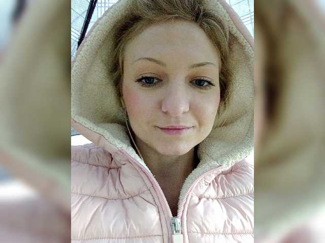 Live sex webcam photo for Anesteishen #273560452