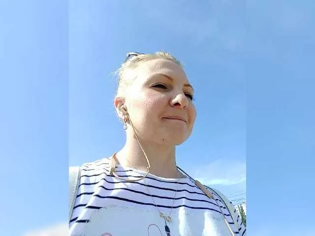 Live sex webcam photo for Anesteishen #273708124