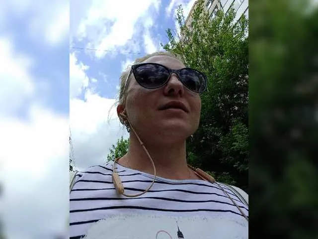 Live sex webcam photo for Anesteishen #273710671