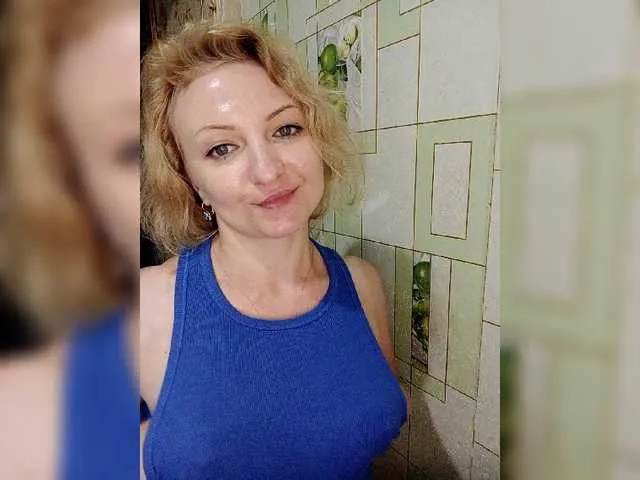 Live sex webcam photo for Anesteishen #273885824