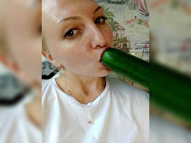 Live sex webcam photo for Anesteishen #274208452