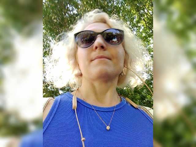 Live sex webcam photo for Anesteishen #274227596