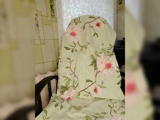 Live sex webcam photo for Anesteishen #275604610