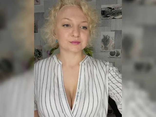 Live sex webcam photo for Anesteishen #275991005