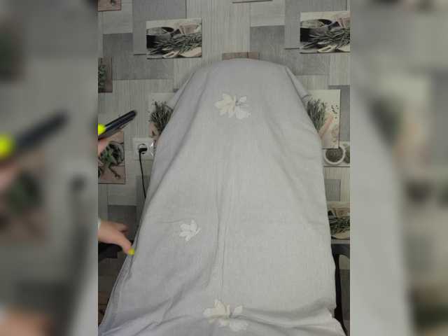 Live sex webcam photo for Anesteishen #276176082