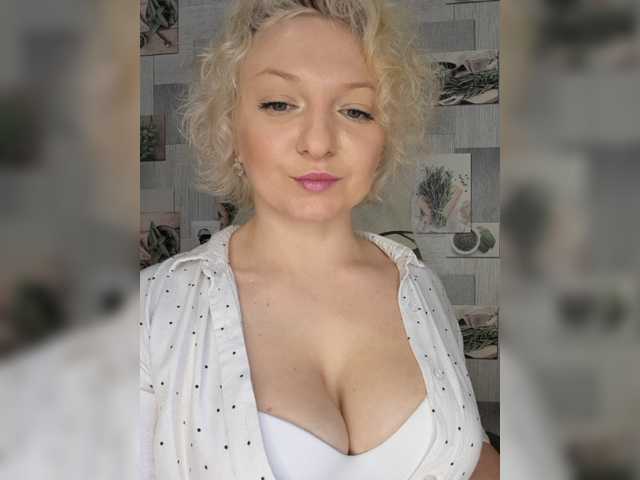 Live sex webcam photo for Anesteishen #276248748