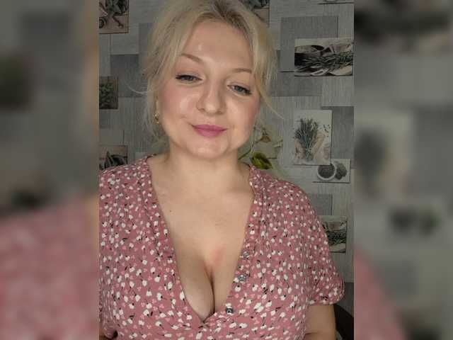 Live sex webcam photo for Anesteishen #276351700