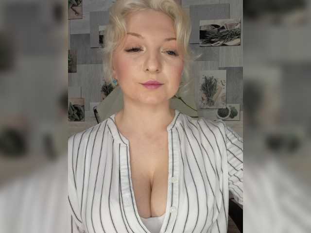 Live sex webcam photo for Anesteishen #276458208