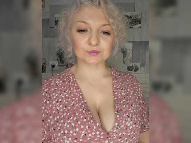 Live sex webcam photo for Anesteishen #276498465