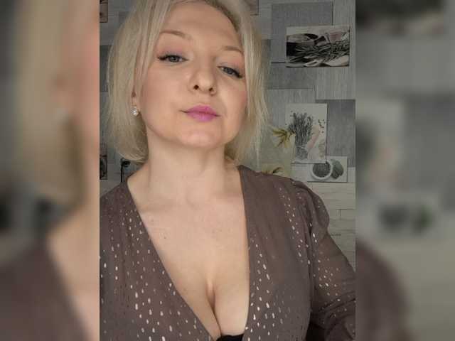 Live sex webcam photo for Anesteishen #276574141