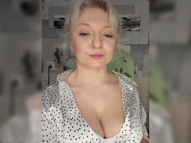 Live sex webcam photo for Anesteishen #276886538