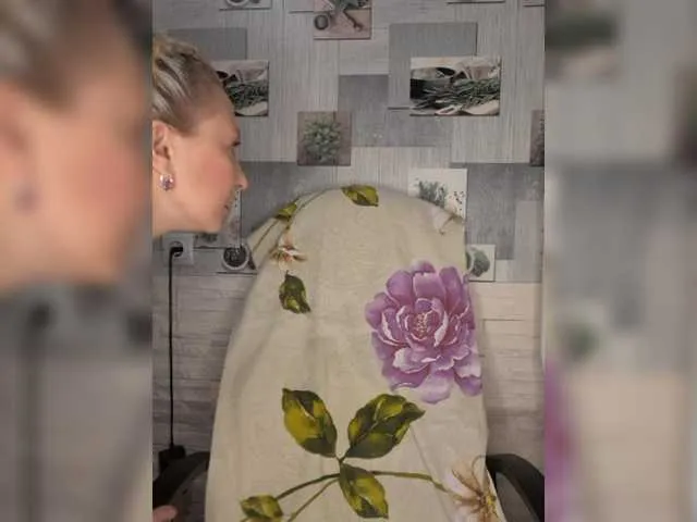 Live sex webcam photo for Anesteishen #276973328