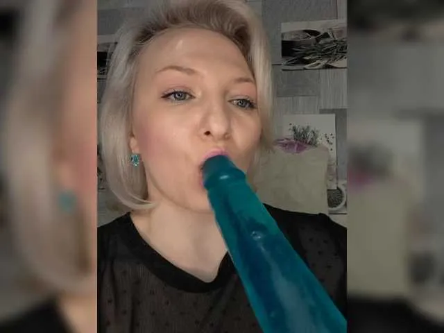 Live sex webcam photo for Anesteishen #276993556