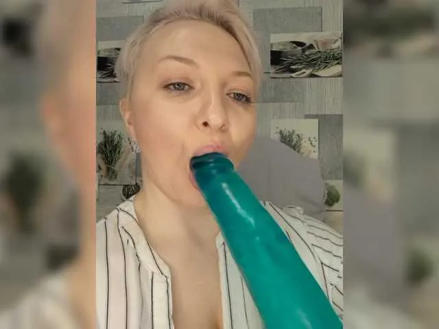 Live sex webcam photo for Anesteishen #277120127