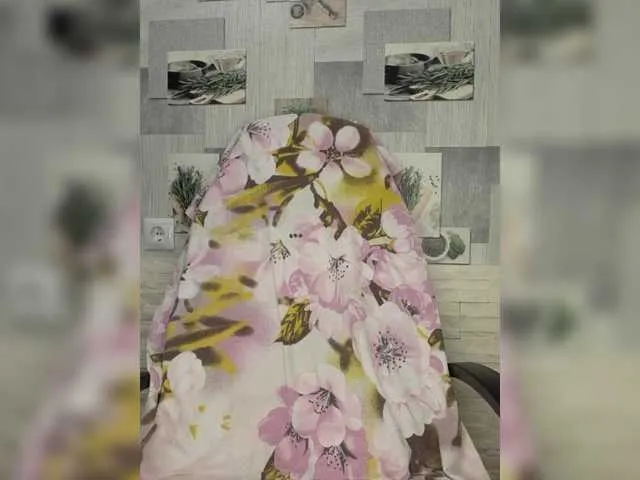 Live sex webcam photo for Anesteishen #277347313