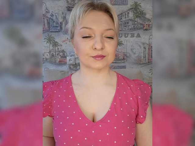 Live sex webcam photo for Anesteishen #277607433