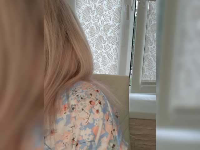 Live sex webcam photo for Anesteishen #278030792