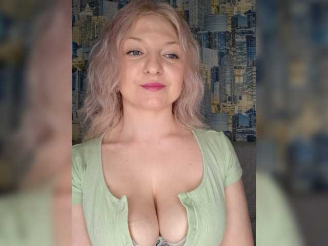 Live sex webcam photo for Anesteishen #278142618