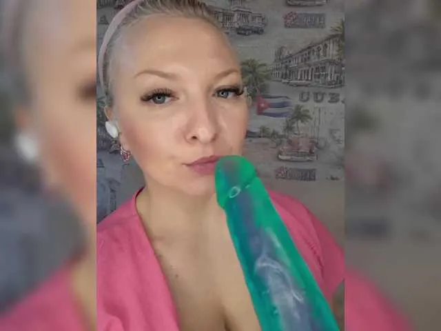 Live sex webcam photo for Anesteishen #289331146