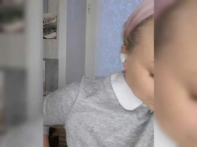 Live sex webcam photo for Anesteishen #290029275