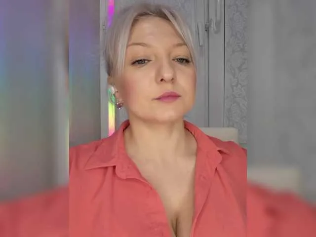 Live sex webcam photo for Anesteishen #290321188