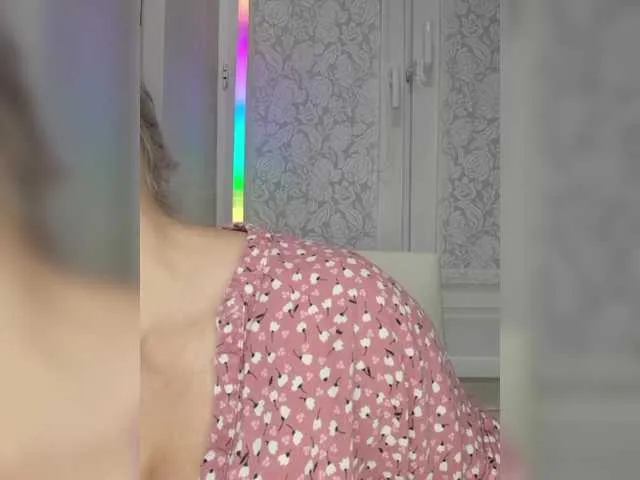 Live sex webcam photo for Anesteishen #290338208