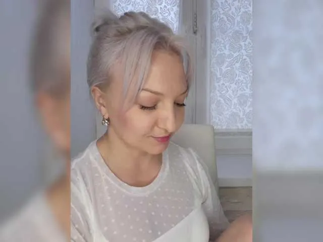 Live sex webcam photo for Anesteishen #290542465