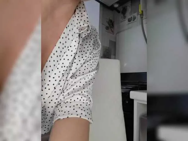 Live sex webcam photo for Anesteishen #290689726