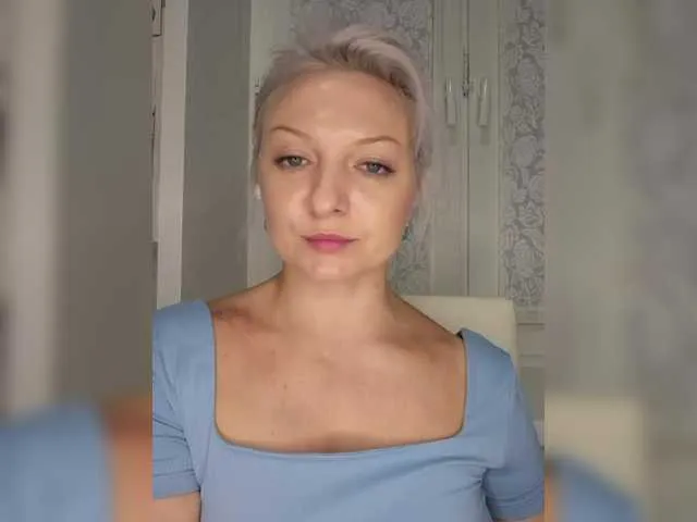 Live sex webcam photo for Anesteishen #291632282