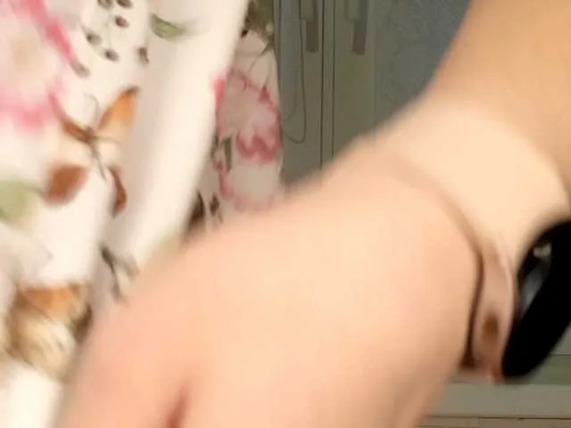 Live sex webcam photo for Anesteishen #292205877