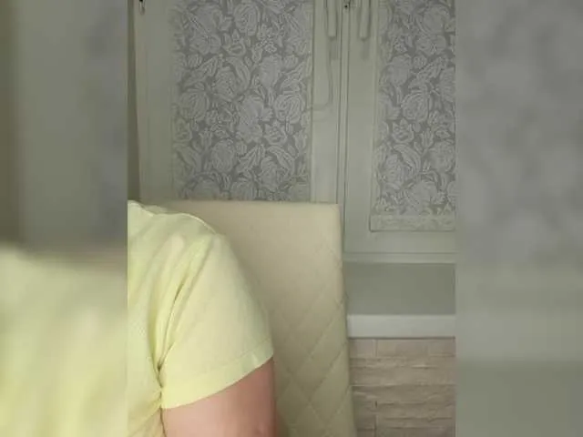 Live sex webcam photo for Anesteishen #292356987