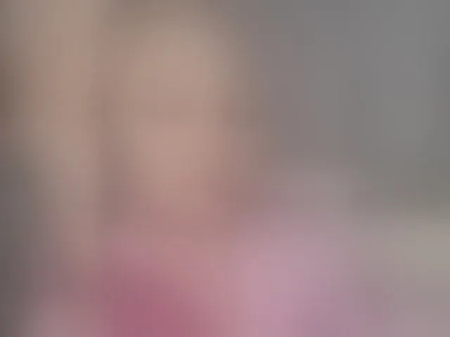 Live sex webcam photo for Anesteishen #293858268