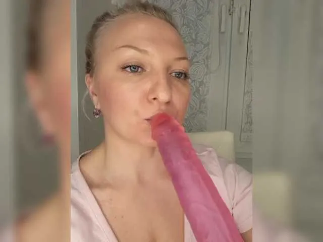Live sex webcam photo for Anesteishen #294244714