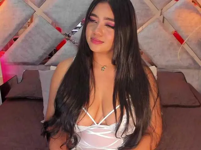 Live sex webcam photo for AngeRouse #277320291