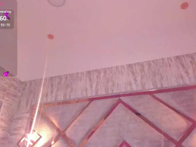 Live sex webcam photo for AngeRouse #290393550