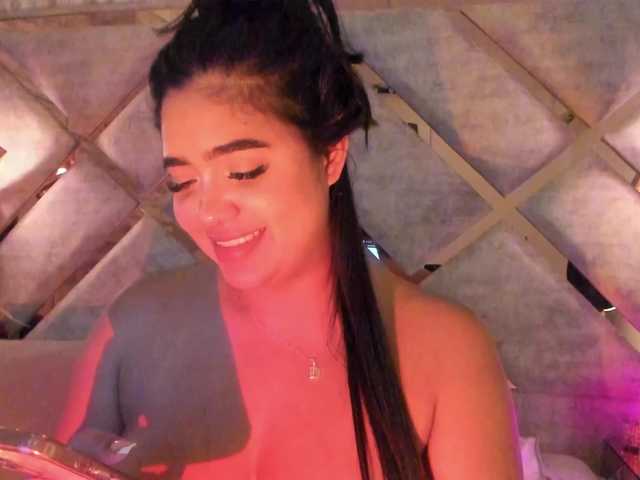 Live sex webcam photo for AngeRouse #291819736