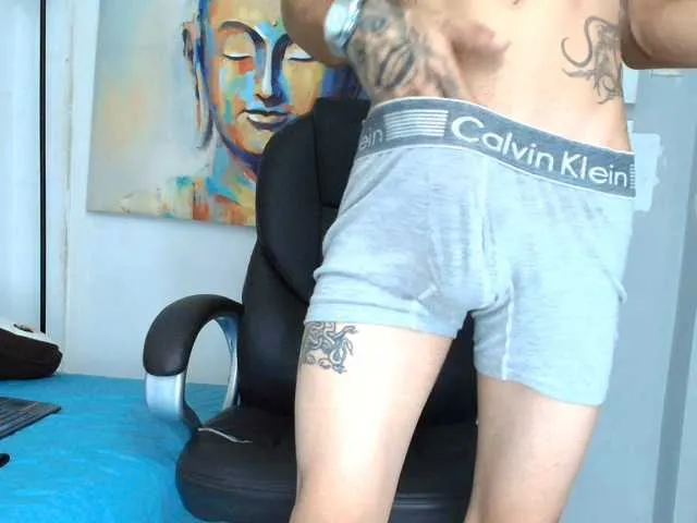 Live sex webcam photo for Angeel-hot24 #294235729